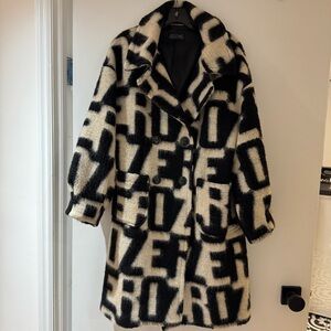 Italian Wool-blend Graphic Coat Size S-M Beige & Black
